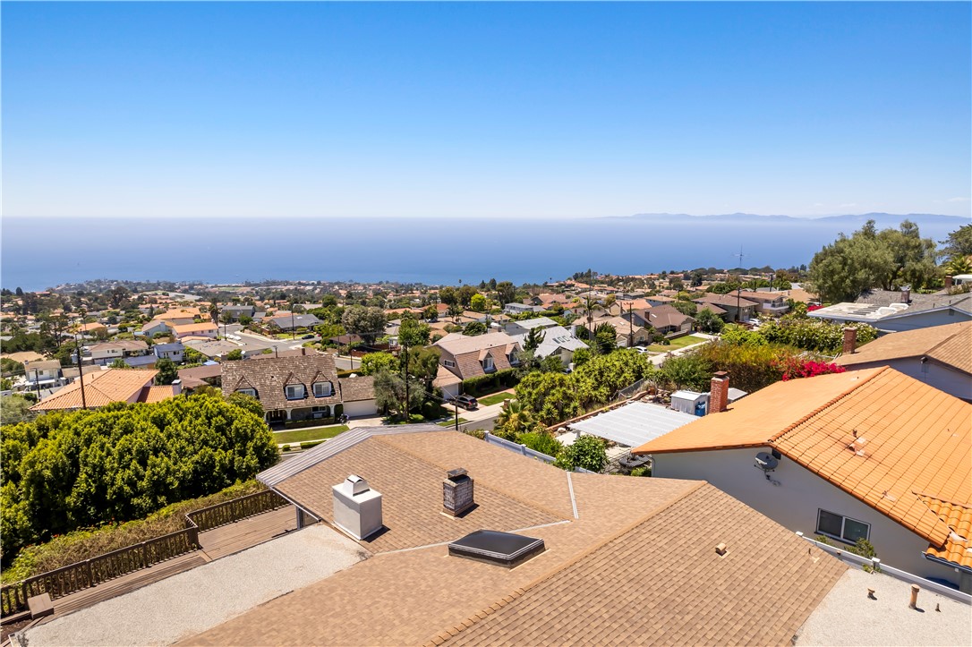 28087 Ella Road, Rancho Palos Verdes, California 90275, 4 Bedrooms Bedrooms, ,Residential,Sold,Ella,SB22139515