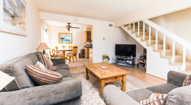 121 Broadway, Redondo Beach, California 90277, 3 Bedrooms Bedrooms, ,2 BathroomsBathrooms,Residential,Sold,Broadway,PV17038019