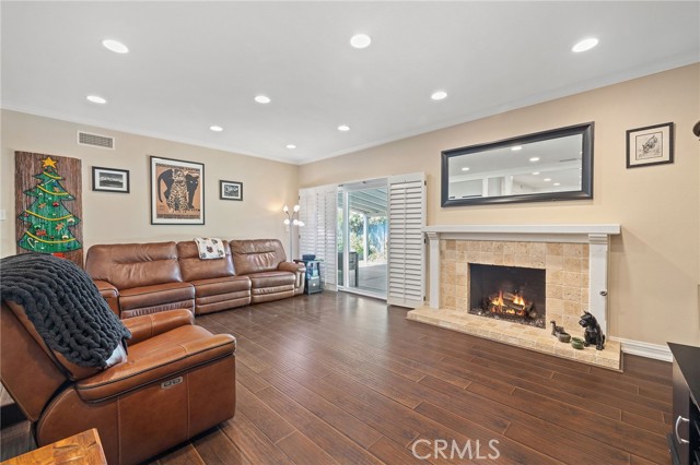 Image 7 of 43 For 2115 Kathryn Way