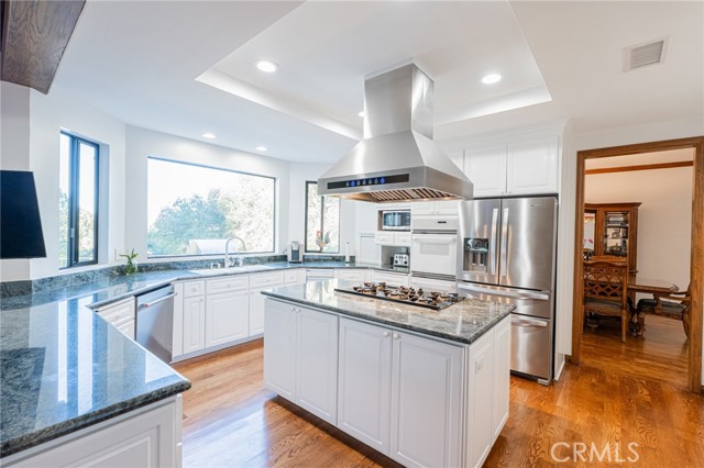 Detail Gallery Image 18 of 41 For 25573 via Paladar, Valencia,  CA 91355 - 6 Beds | 4 Baths