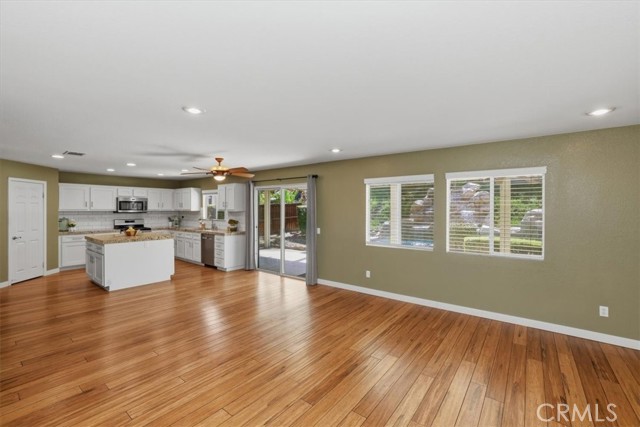 Detail Gallery Image 15 of 60 For 12375 Brianwood, Riverside,  CA 92503 - 4 Beds | 2/1 Baths