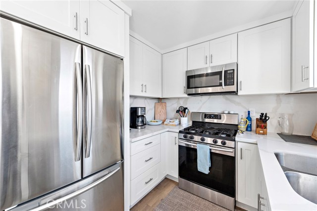 206 Avenida Victoria, San Clemente CA: https://media.crmls.org/medias/71a2e8e1-4d09-4d16-ab5f-ecdbd5ca165c.jpg