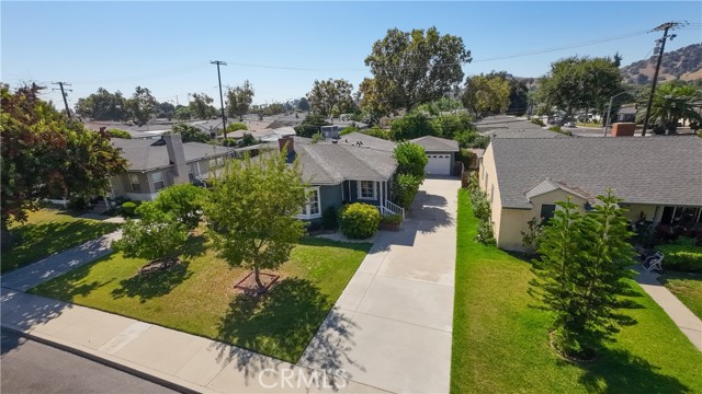 Detail Gallery Image 1 of 1 For 1586 Meserve St, Pomona,  CA 91766 - 4 Beds | 3 Baths