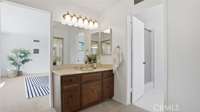 Detail Gallery Image 30 of 47 For 1340 Daily Circle, Glendale,  CA 91208 - 4 Beds | 3 Baths