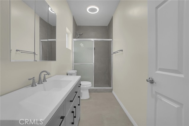 Detail Gallery Image 32 of 44 For 23395 Schoolcraft St, West Hills,  CA 91307 - 8 Beds | 5 Baths