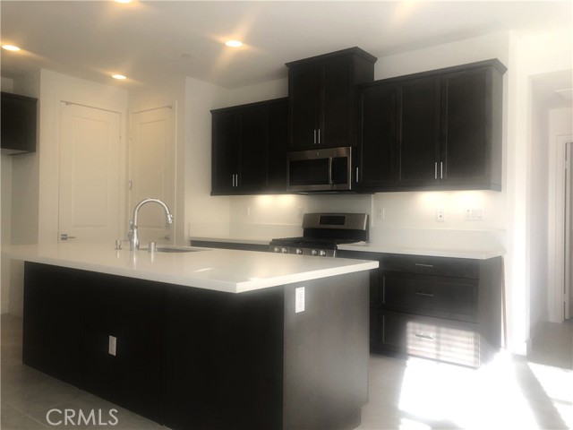 Detail Gallery Image 5 of 19 For 4387 Avocado Grove, Yorba Linda,  CA 92886 - 4 Beds | 3 Baths