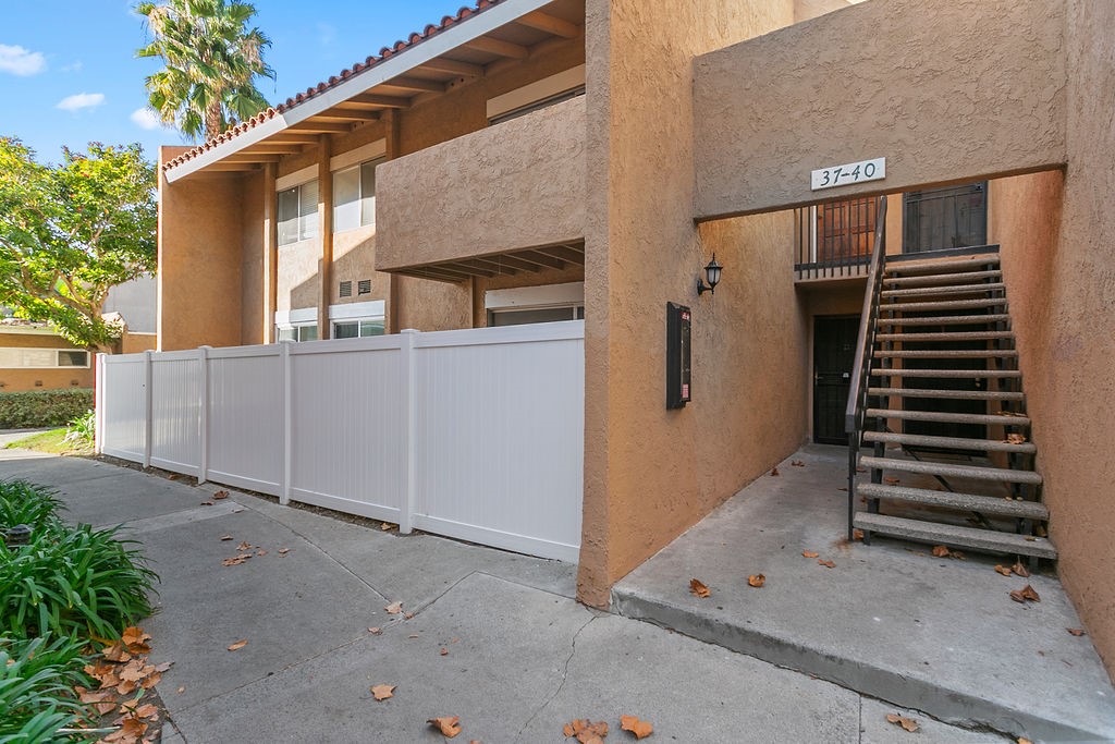 Detail Gallery Image 1 of 33 For 1001 W Macarthur Bld #39,  Santa Ana,  CA 92707 - 3 Beds | 2 Baths