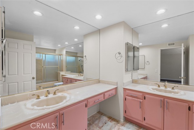 24101 Cindy Lane, Lake Forest CA: https://media.crmls.org/medias/71a4292d-7012-4e3a-a8d2-ceb7ac79e67a.jpg