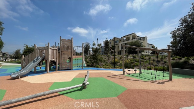Detail Gallery Image 37 of 40 For 105 Sawbuck, Irvine,  CA 92618 - 4 Beds | 3/1 Baths