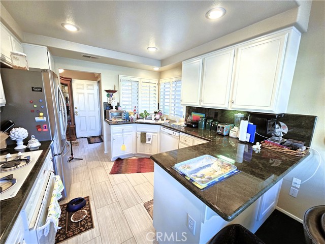 Detail Gallery Image 18 of 34 For 1470 Allin Ln, Banning,  CA 92220 - 3 Beds | 2/1 Baths