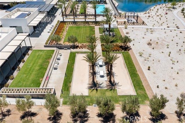 825 Fountain Drive, Palm Springs CA: https://media.crmls.org/medias/71a7d35c-3648-41ec-b366-57e09a5ad7b6.jpg