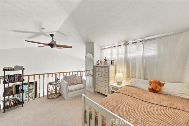 2 Bed Home for Sale in Saugus, California