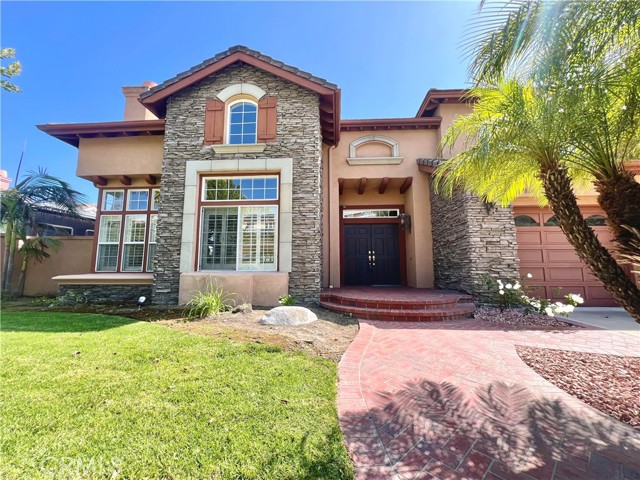 Detail Gallery Image 2 of 36 For 27860 Mount Shasta Way, Yorba Linda,  CA 92887 - 5 Beds | 3/1 Baths