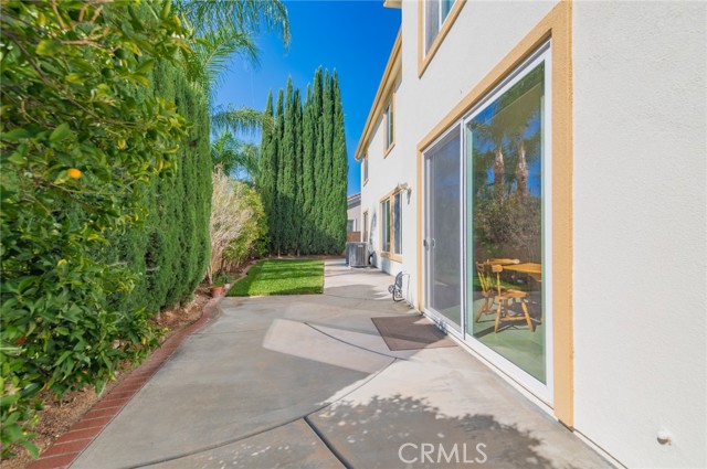 Detail Gallery Image 19 of 20 For 13893 Glover Ct, Corona,  CA 92880 - 5 Beds | 4 Baths