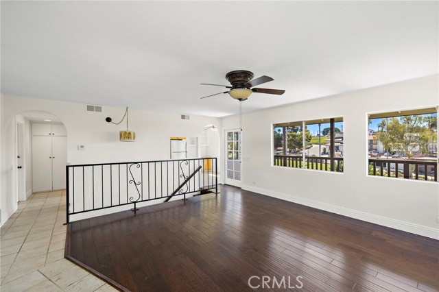 Detail Gallery Image 9 of 33 For 158 Calle Redondel, San Clemente,  CA 92672 - 2 Beds | 2/1 Baths