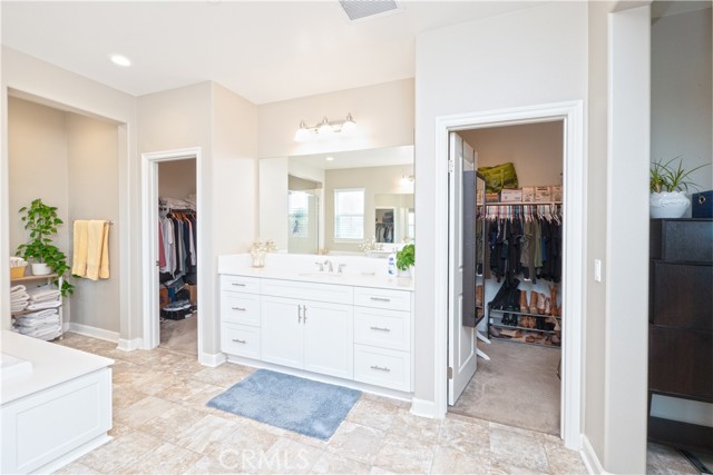 Detail Gallery Image 21 of 52 For 29545 Acadia Ct, Menifee,  CA 92585 - 5 Beds | 3/1 Baths