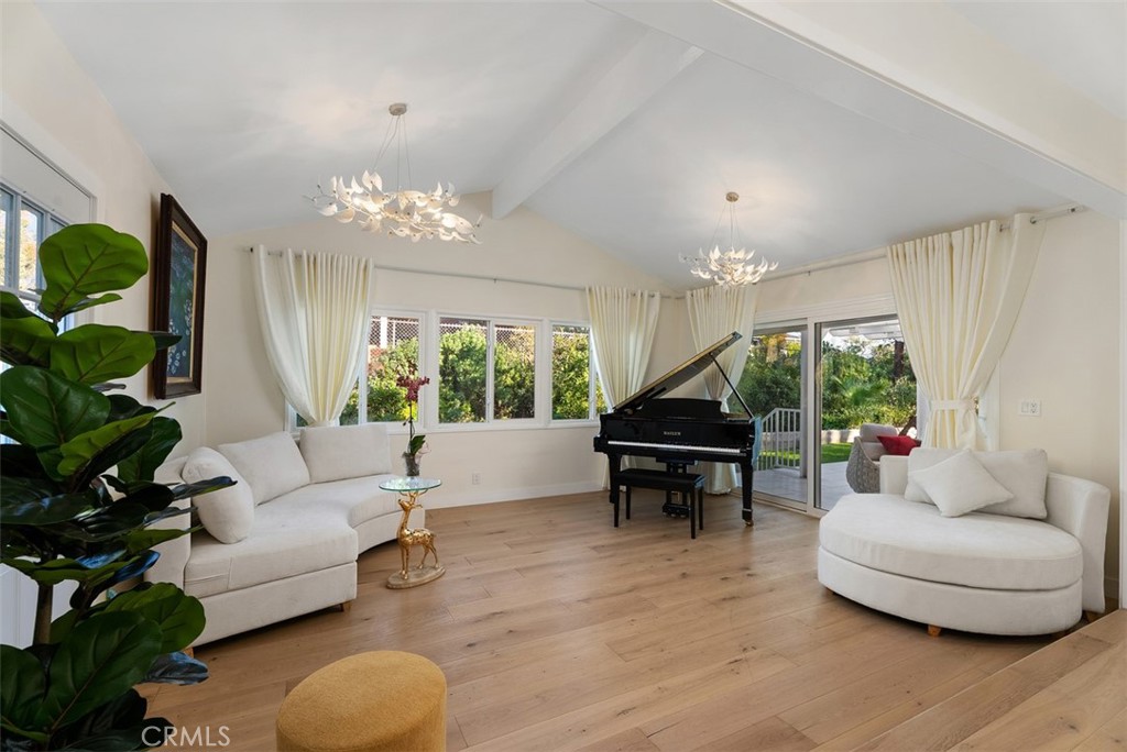 MLS #OC26007702 image #10