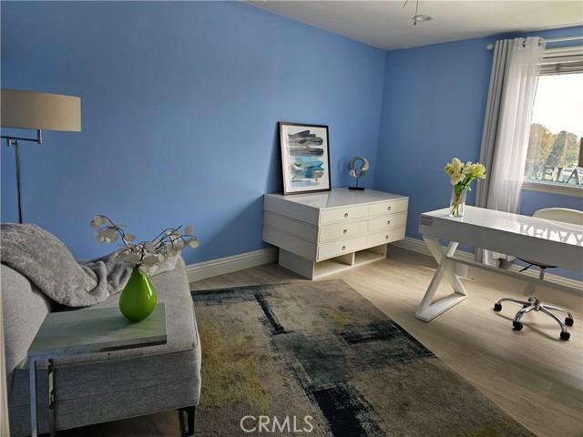 Detail Gallery Image 4 of 30 For 427 19th St, Manhattan Beach,  CA 90266 - 2 Beds | 1/1 Baths