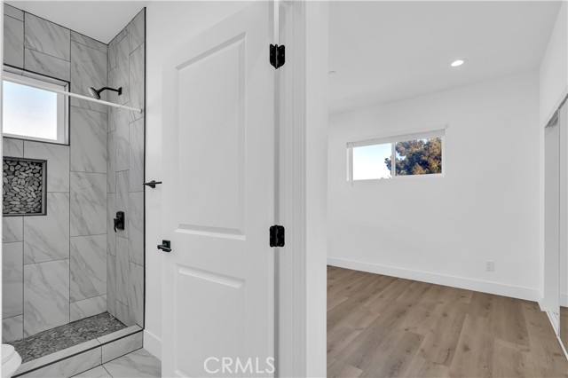 Image 11 of 31 For 2419 3rd Street