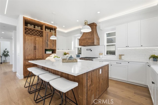 Detail Gallery Image 15 of 41 For 617 N Irena Ave a,  Redondo Beach,  CA 90277 - 4 Beds | 3/1 Baths