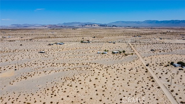 Detail Gallery Image 11 of 26 For 6636 Mckinnon Rd, Twentynine Palms,  CA 92277 - – Beds | – Baths