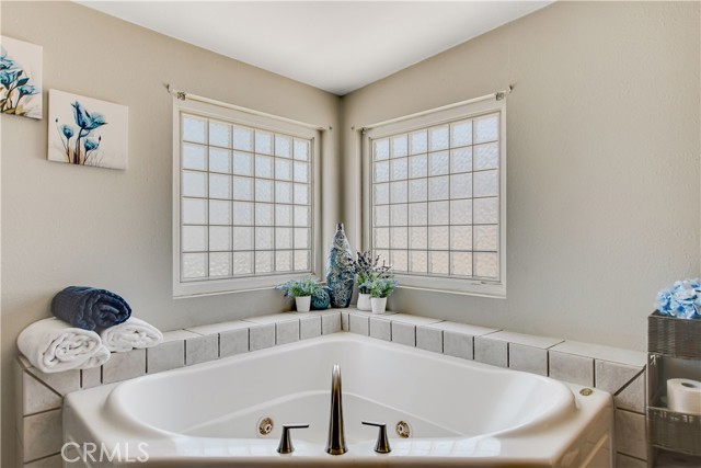 26363 Hemet Street, Hemet CA: https://media.crmls.org/medias/71af23dd-6fd0-4d0f-9ef4-5f92435f0493.jpg