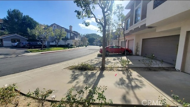 Detail Gallery Image 11 of 15 For 1033 S Dewcrest Dr, Anaheim,  CA 92808 - 2 Beds | 2 Baths