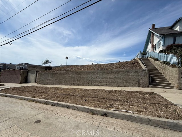 Detail Gallery Image 2 of 3 For 3721 Carolina St, San Pedro,  CA 90731 - – Beds | – Baths
