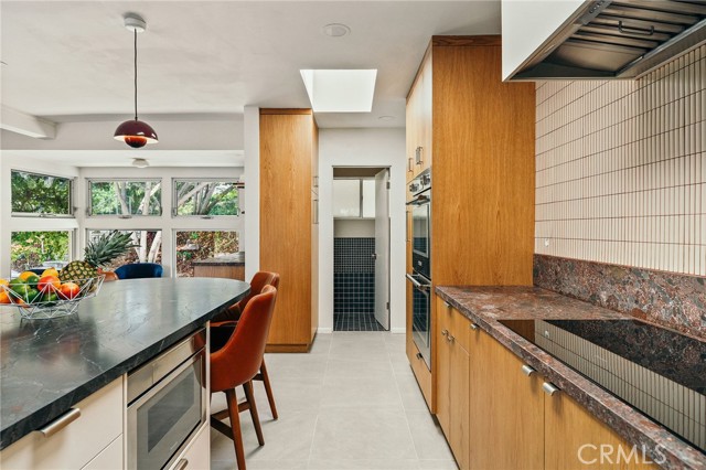 34 Shady Vista Road, Rolling Hills Estates CA: https://media.crmls.org/medias/71aff1ab-fff6-45b5-b2dc-9a69bdd5450a.jpg