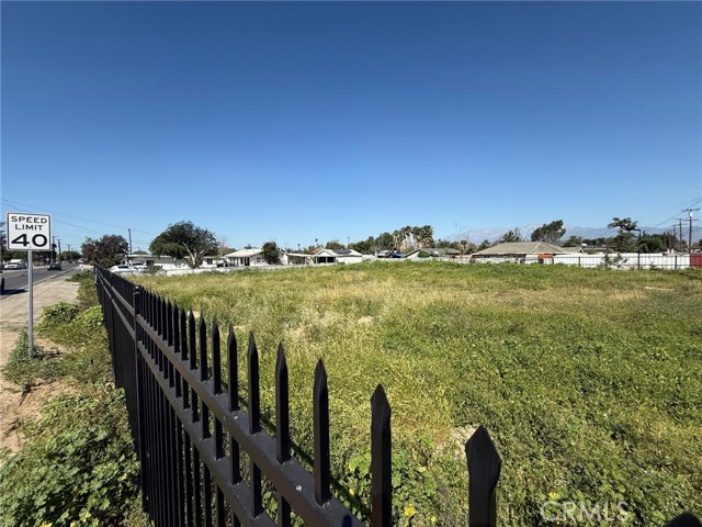 Detail Gallery Image 13 of 15 For 10621 Jurupa Rd, Jurupa Valley,  CA 91752 - – Beds | – Baths