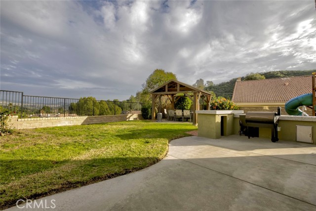 Detail Gallery Image 25 of 63 For 28030 Kenton, Saugus,  CA 91350 - 5 Beds | 3 Baths