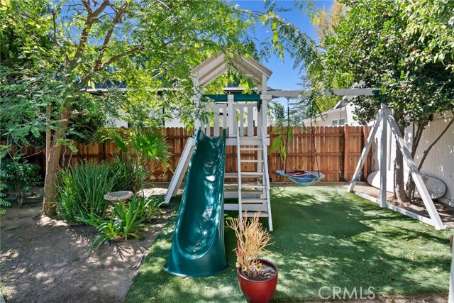 3 Bed Home for Sale in Sherman Oaks, California