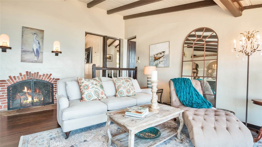 31112 Monterey Street Laguna Beach CA 92651