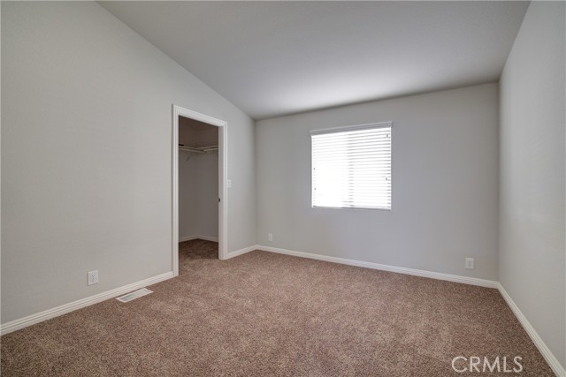 3700 Buchanan, Riverside CA: https://media.crmls.org/medias/71b14eed-0175-4def-80ce-6dfd655911fd.jpg