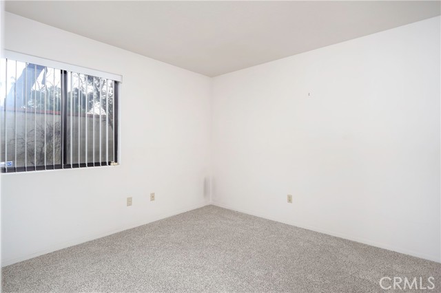 Detail Gallery Image 13 of 34 For 608 Berwick, Bakersfield,  CA 93311 - 3 Beds | 2 Baths