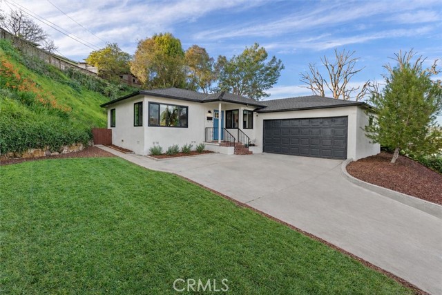 Detail Gallery Image 2 of 22 For 531 Rindge, Redondo Beach,  CA 90278 - 3 Beds | 2 Baths