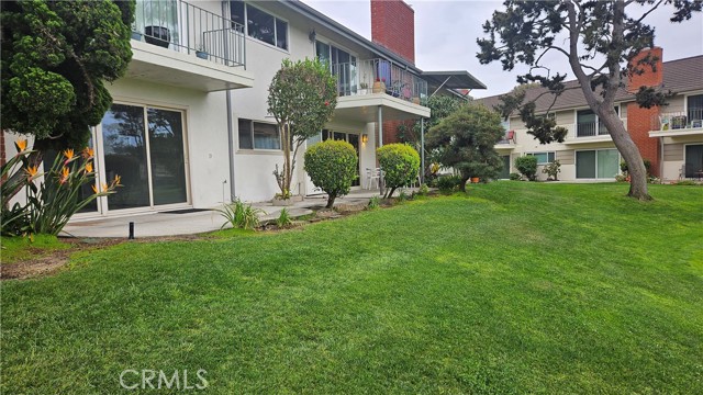 Detail Gallery Image 14 of 30 For 22935 Maple Ave a,  Torrance,  CA 90505 - 2 Beds | 2 Baths
