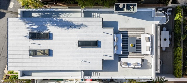 Detail Gallery Image 39 of 40 For 2618 Cove St, Corona Del Mar,  CA 92625 - 3 Beds | 3/1 Baths