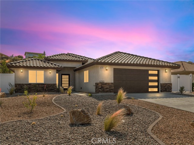 Front Image Thumbnail for CRHD26104488