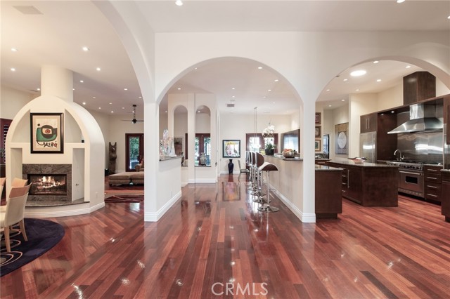Image 11 of 69 For 22851 Calvert Street