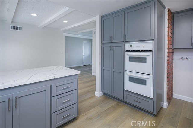 3023 N Oceanview Street, Orange CA: https://media.crmls.org/medias/71b4f865-8c20-437d-b653-148f69462e23.jpg