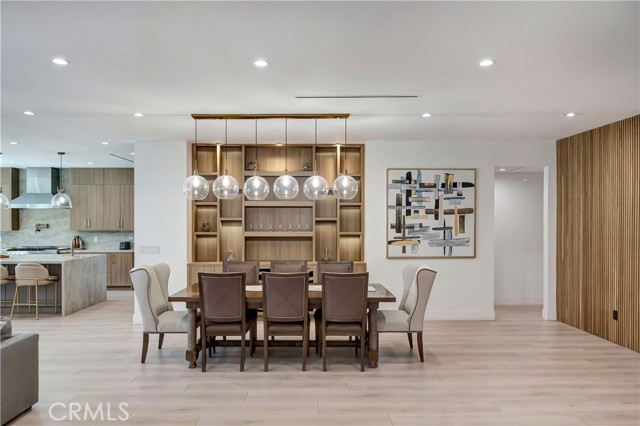 Detail Gallery Image 16 of 72 For 5355 Aldea Ave, Encino,  CA 91316 - 5 Beds | 5/1 Baths