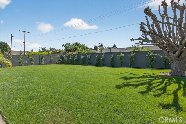 Detail Gallery Image 7 of 50 For 3106 E Trenton, Orange,  CA 92867 - 4 Beds | 2 Baths