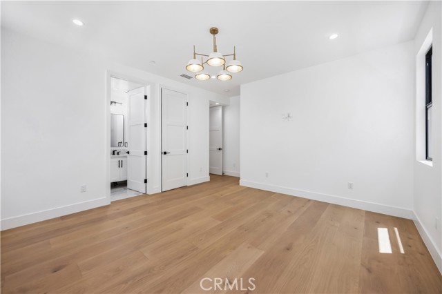 926 17th St, Hermosa Beach CA: https://media.crmls.org/medias/71b6879a-9e6c-4b52-89c3-52b159a174cc.jpg