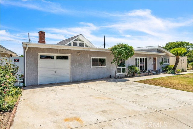 18414 East Benbow Street, Covina CA: https://media.crmls.org/medias/71b6f870-408d-4f8c-9909-4771d5830357.jpg