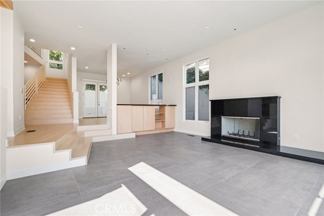 Detail Gallery Image 23 of 75 For 13424 Contour Dr, Sherman Oaks,  CA 91423 - 3 Beds | 4 Baths