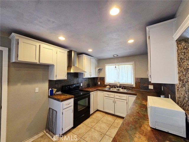 Detail Gallery Image 4 of 23 For 20221 20221 Modoc, Apple Valley,  CA 92308 - 3 Beds | 2 Baths