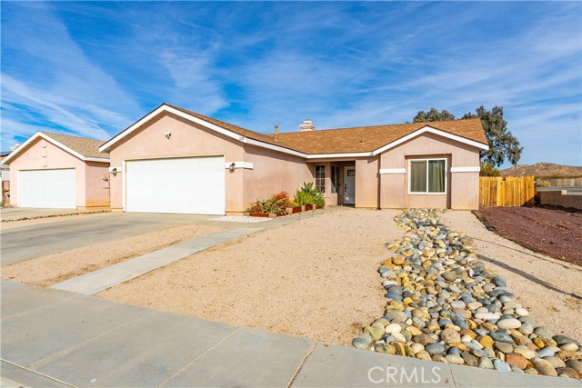 Detail Gallery Image 3 of 42 For 1133 Barrington Ave, Rosamond,  CA 93560 - 3 Beds | 2 Baths