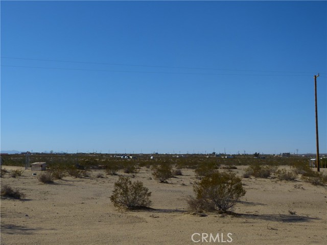 3475 Canyon Road, 29 Palms CA: https://media.crmls.org/medias/71b963ee-203e-4c00-966c-59b621163371.jpg