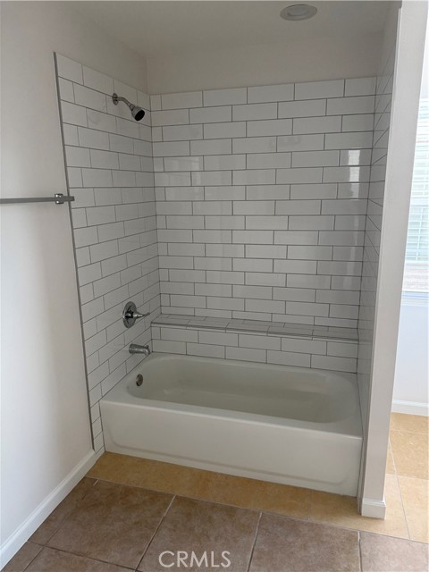 Detail Gallery Image 5 of 15 For 26015 Reed Way, Loma Linda,  CA 92354 - 3 Beds | 2/1 Baths